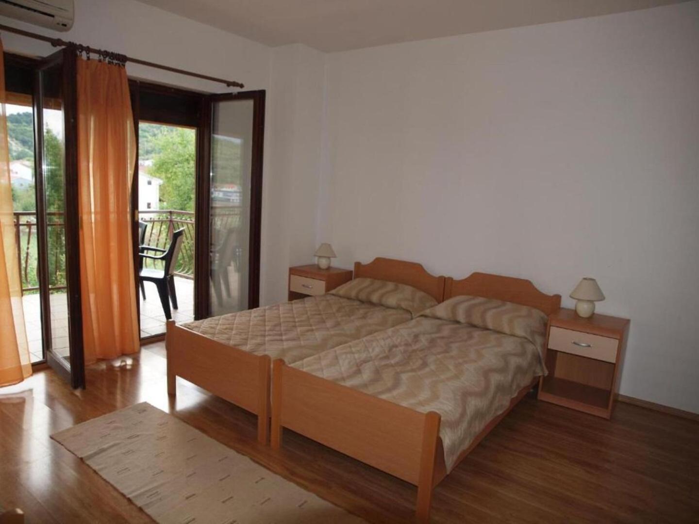 Rooms Marija - Rooms With Pool Trilj Eksteriør billede